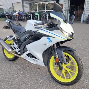 YAMAHA YZF R 125
