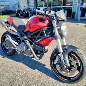 DUCATI 696 MONSTER + A2 MTT1