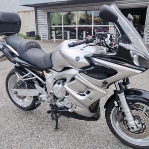 YAMAHA FZ6 S